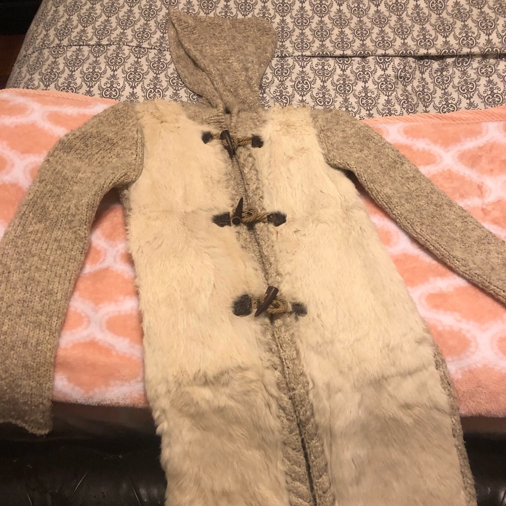 Zara 3/4 sweater